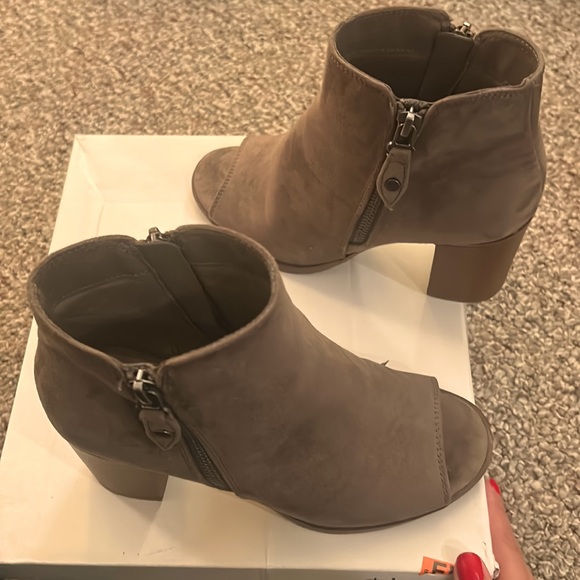 Style & Co open toe bootie - Picture 3 of 7